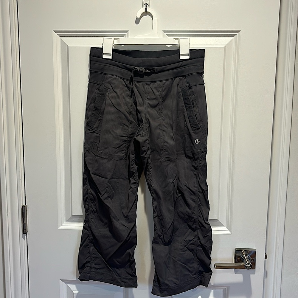 Lululemon cropped (unlined) Dance studio pant